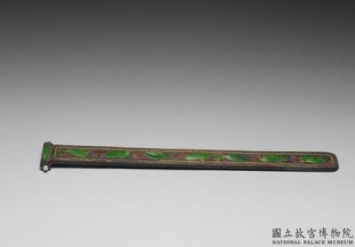 图片[3]-Agarwood hair crosspiece with bird-and-flower decoration and pearl-jadeite-tourmaline inlay, Qing dynasty (1644-1911)-China Archive